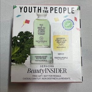 Youth To The People Skincare Set